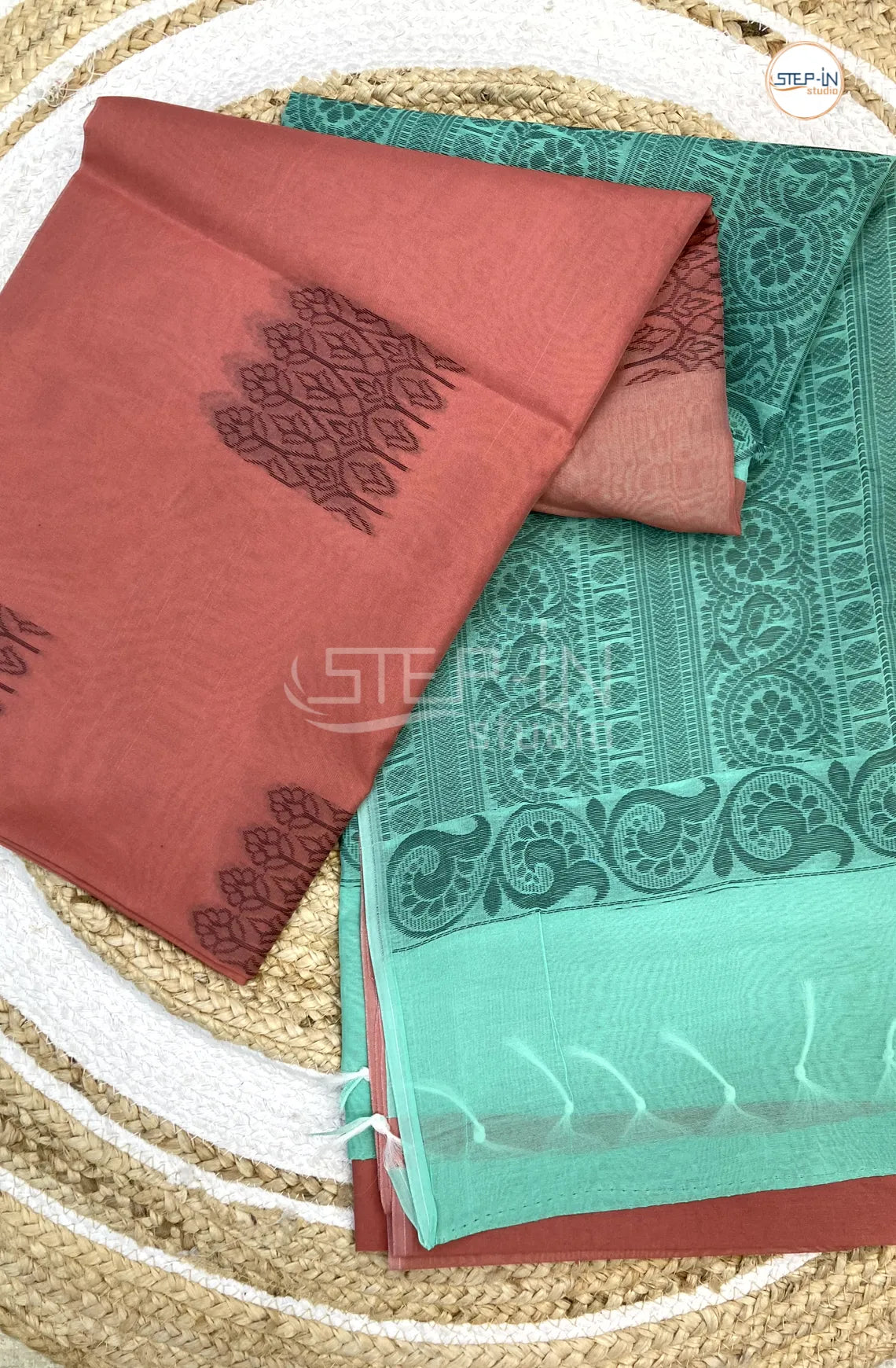 Silk Cotton Saree With Floral Body - Dusty Rose with Green
