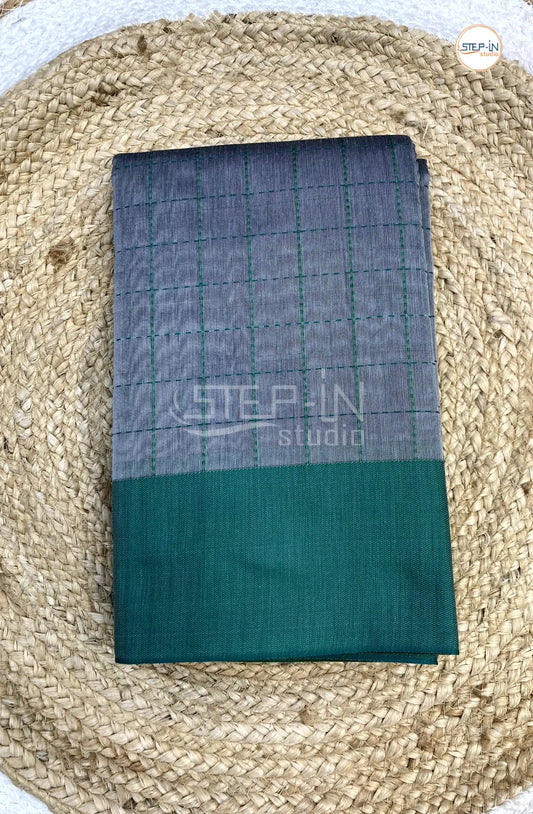 Silk Cotton Saree With Mini Checked Body - Grey with Green