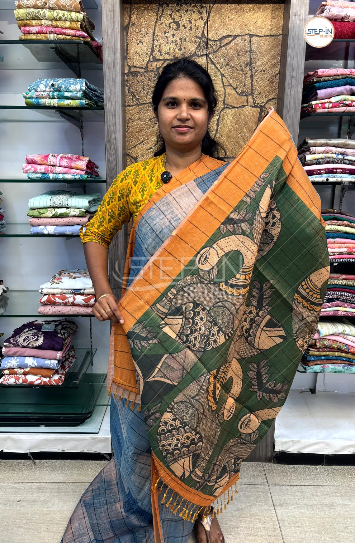 Soft Khadi Cotton Saree With Shibori Printed With Contrast Pallu & Blouse - Blue