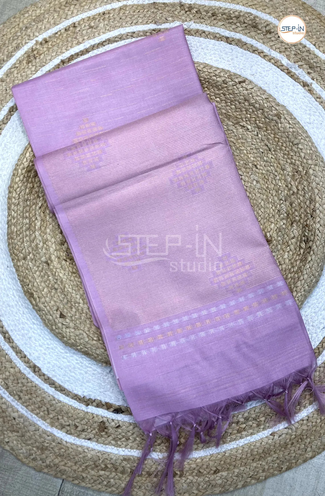 Tusser Silk Border Less Thread Weaving Saree - Pink