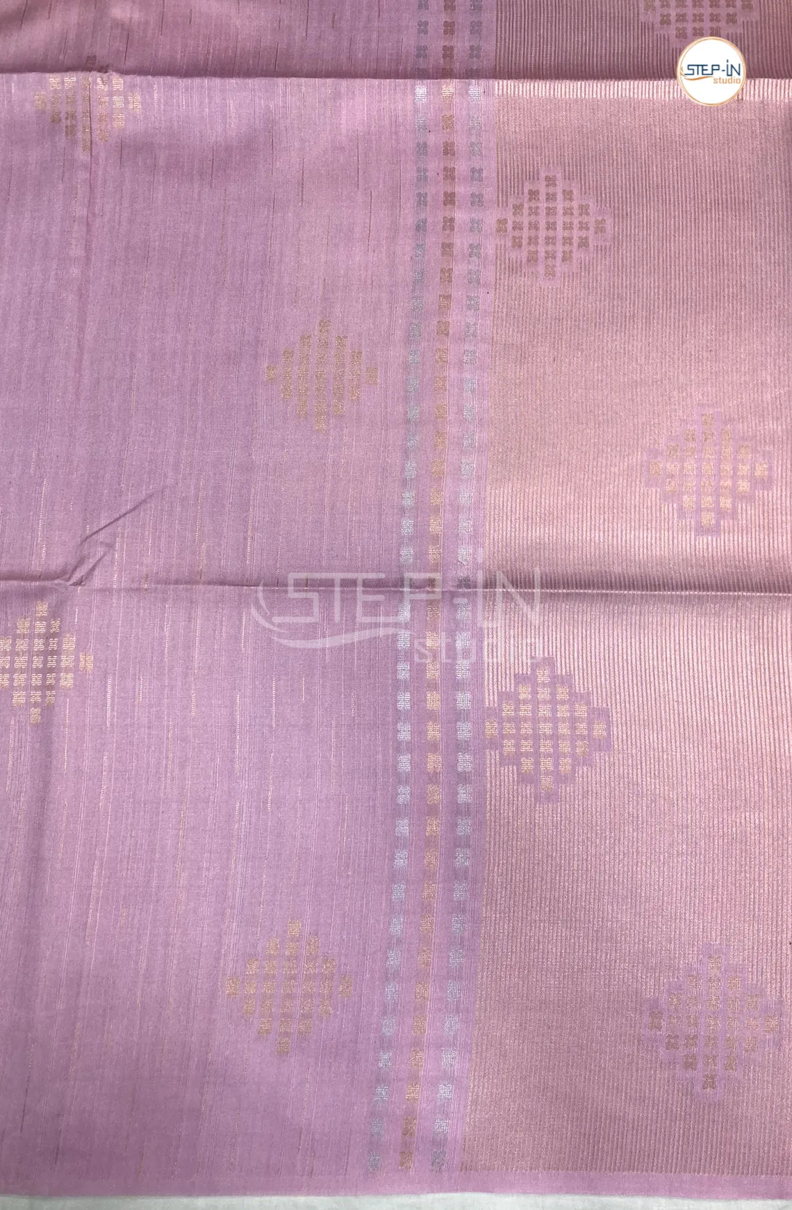 Tusser Silk Border Less Thread Weaving Saree - Pink