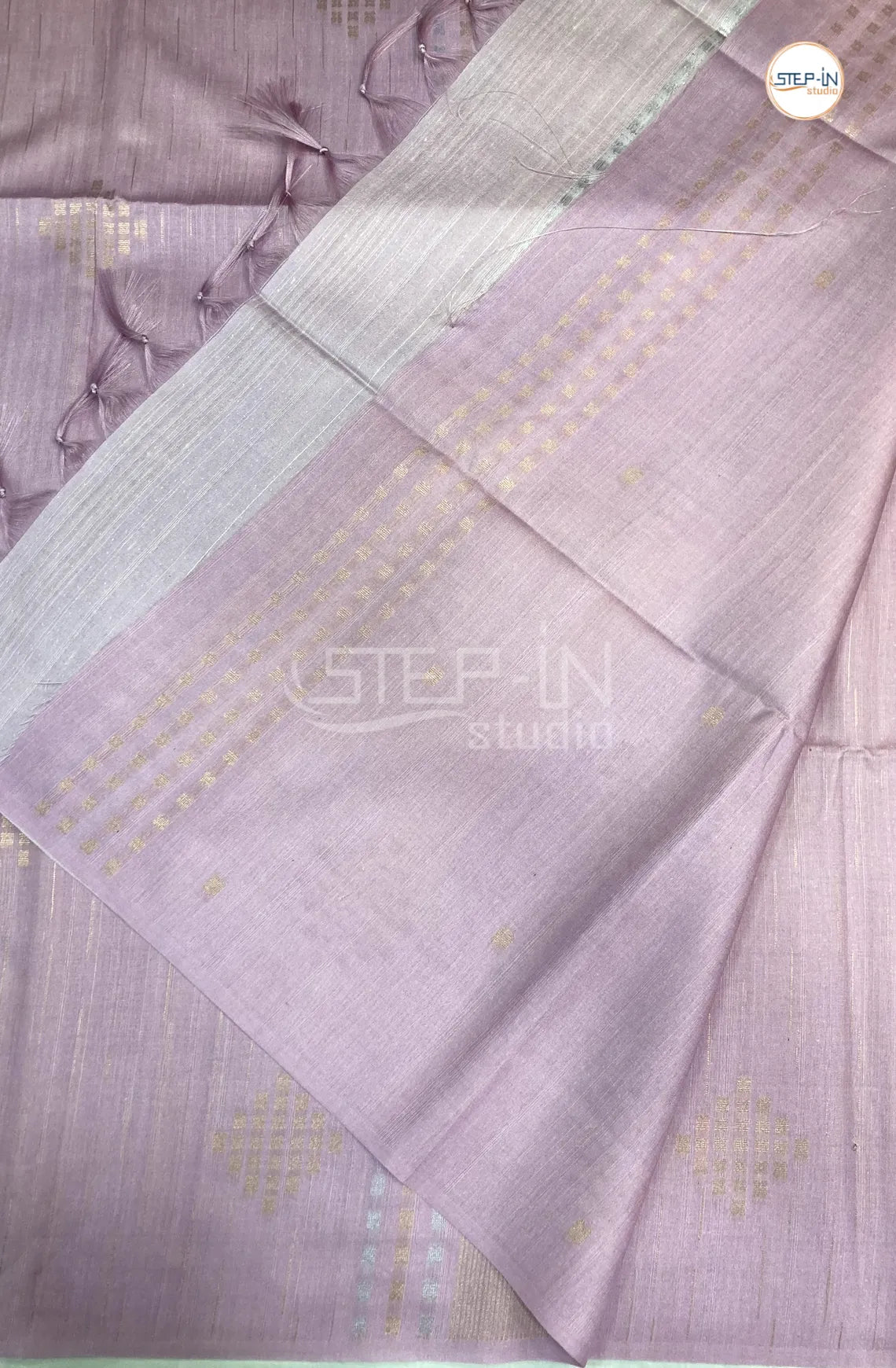 Tusser Silk Border Less Thread Weaving Saree - Pink